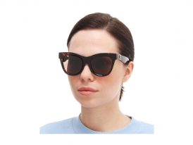 Burberry 4418 3002/73 на женском лице