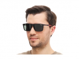 Carrera 4020-CS BLX на мужском лице