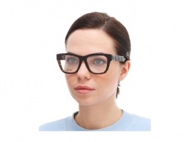 Dior Lady 95 22O S1I 2000 на женском лице