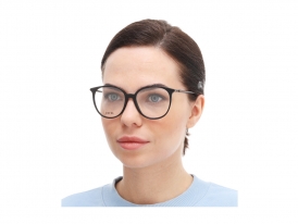 Dior Minio R4I 1100 на женском лице
