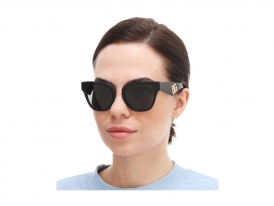 Dolce & Gabbana 4437 501/87 на женском лице