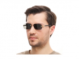 Gucci 1221S 001 на мужском лице