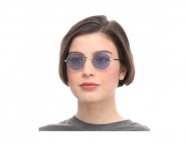 Oliver Peopels 1293ST 5035/56 на женском лице