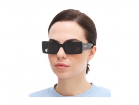 Prada A07S 1AB/5S0 на женском лице