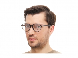 Ray-Ban 5395F 8174 Thalia на мужском лице
