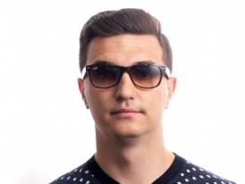 New Wayfarer 2132 710/51 на мужском лице