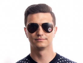 Aviator RB 3025 001/57 на мужском лице