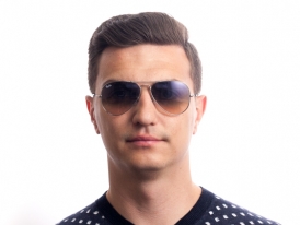 Aviator 3025 003/32 на мужском лице