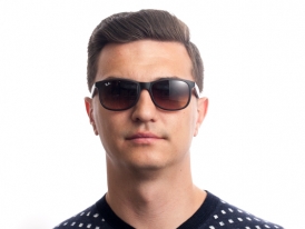 Andy 4202 6073/13 на мужском лице