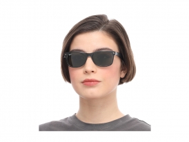 RB 2132 6052 New Wayfarer — Ray-Ban на мужском лице