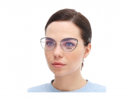 Silhouette LiteSpirit Accent 5566 LR 7000 на женском лице