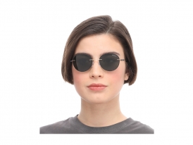 Silhouette 8720 9030 Accent Shades на женском лице