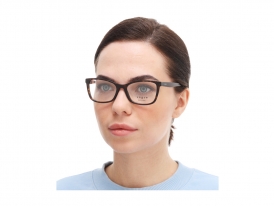 Vogue 5322I W656 на женском лице
