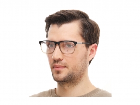 Valentin Yudashkin 4108 C1 на мужском лице